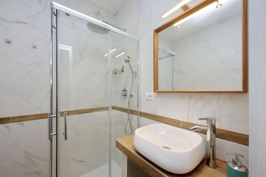 Leto Apartment Рим Екстериор снимка